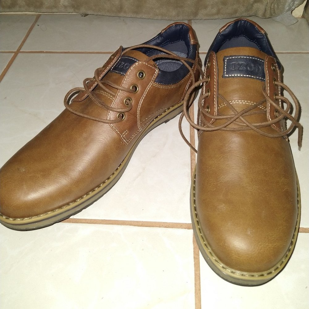 Izod dress shoes